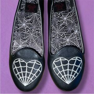NWOT 9M Strange Cvlt Lydia Black Flats Heart Spider Web Black White Size W9M